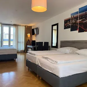 Hotel Opera